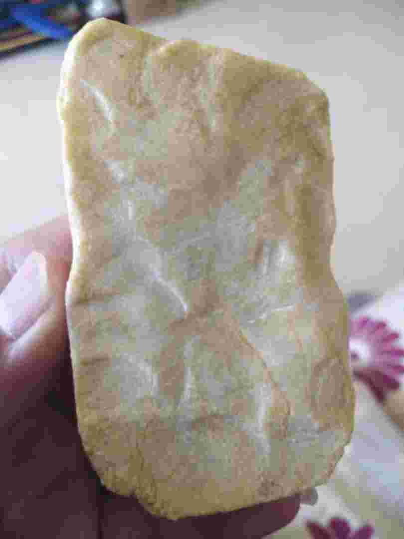 翡翠原石怎么辨别种水好翡翠原石怎么辨别种水-第1张图片-翡翠网 翡翠原石怎么辨别种水好翡翠原石怎么辨别种水-第1张图片-翡翠网