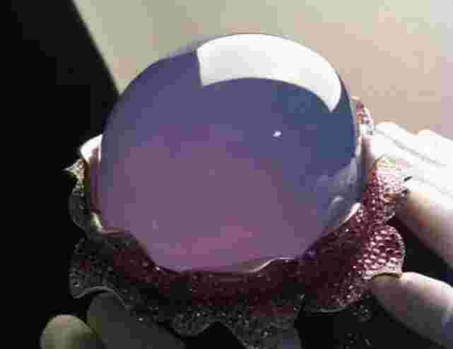 紫色翡翠原石值钱吗图片紫色翡翠原石值钱吗-第1张图片-翡翠网 紫色翡翠原石值钱吗图片紫色翡翠原石值钱吗-第1张图片-翡翠网