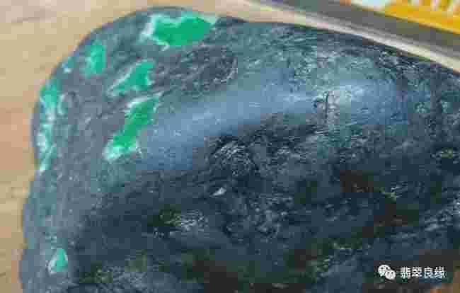 最贵翡翠原石最贵翡翠原石图片-第2张图片-翡翠网 最贵翡翠原石最贵翡翠原石图片-第2张图片-翡翠网