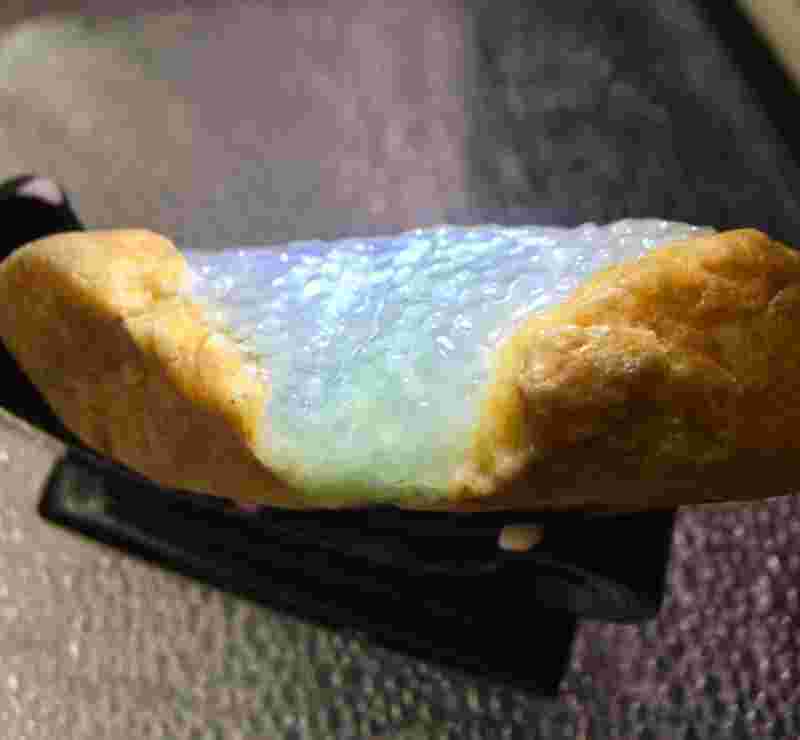 翡翠原石怎么辨别好坏实播记录的简单介绍-第1张图片-翡翠网 翡翠原石怎么辨别好坏实播记录的简单介绍-第1张图片-翡翠网