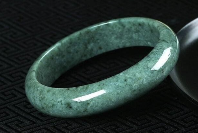 翡翠大知识翡翠知识入门完整版-第1张图片-翡翠网 翡翠大知识翡翠知识入门完整版-第1张图片-翡翠网