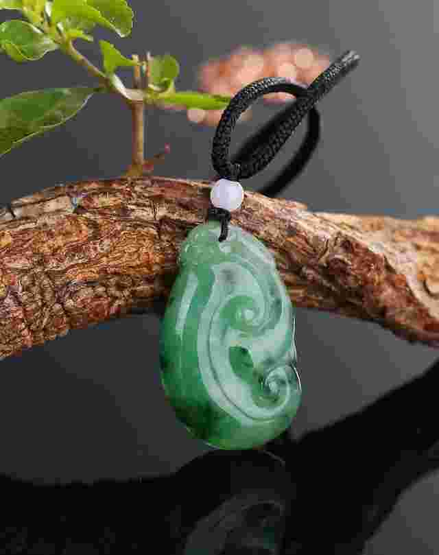 翡翠知识通俗易懂的简单介绍-第1张图片-翡翠网