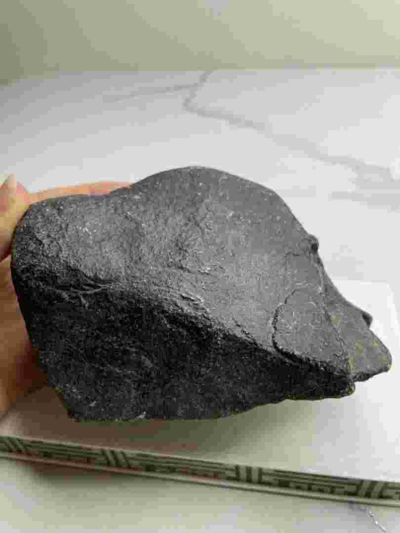 翡翠原石的形成过程动画演示,翡翠原石是怎样形成的-第1张图片-翡翠网 翡翠原石的形成过程动画演示,翡翠原石是怎样形成的-第1张图片-翡翠网