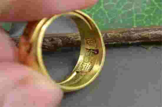 包含金戒指断了有什么寓意么的词条-第1张图片-翡翠网 包含金戒指断了有什么寓意么的词条-第1张图片-翡翠网