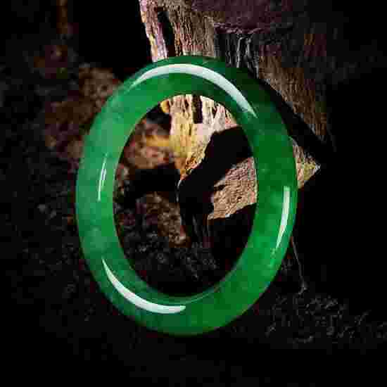 翡翠重要的是看什么才是好,翡翠知识看谁的好处-第1张图片-翡翠网 翡翠重要的是看什么才是好,翡翠知识看谁的好处-第1张图片-翡翠网