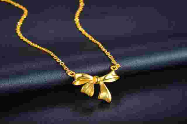 金项链去哪里买比较合适,想买金项链去哪里卖最划算-第2张图片-翡翠网 金项链去哪里买比较合适,想买金项链去哪里卖最划算-第2张图片-翡翠网