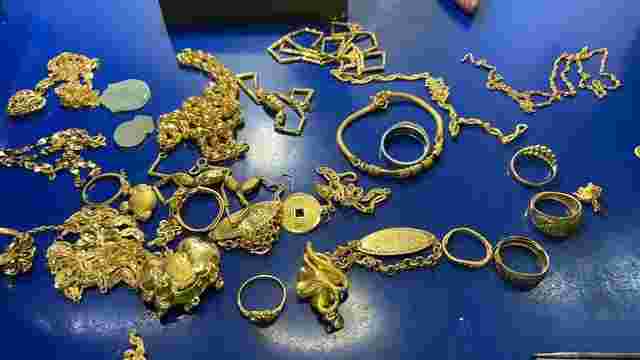 江阴哪里有回收黄金手链的江阴黄金回收多少钱一克-第1张图片-翡翠网 江阴哪里有回收黄金手链的江阴黄金回收多少钱一克-第1张图片-翡翠网