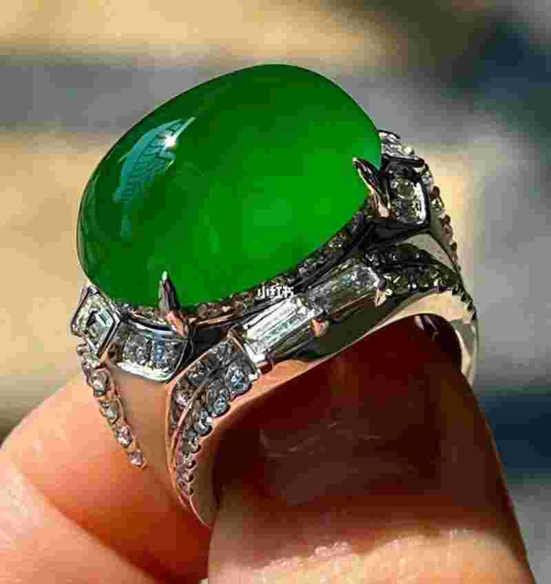 男人戴戒指图片男人戴戒指图片大全-第1张图片-翡翠网 男人戴戒指图片男人戴戒指图片大全-第1张图片-翡翠网