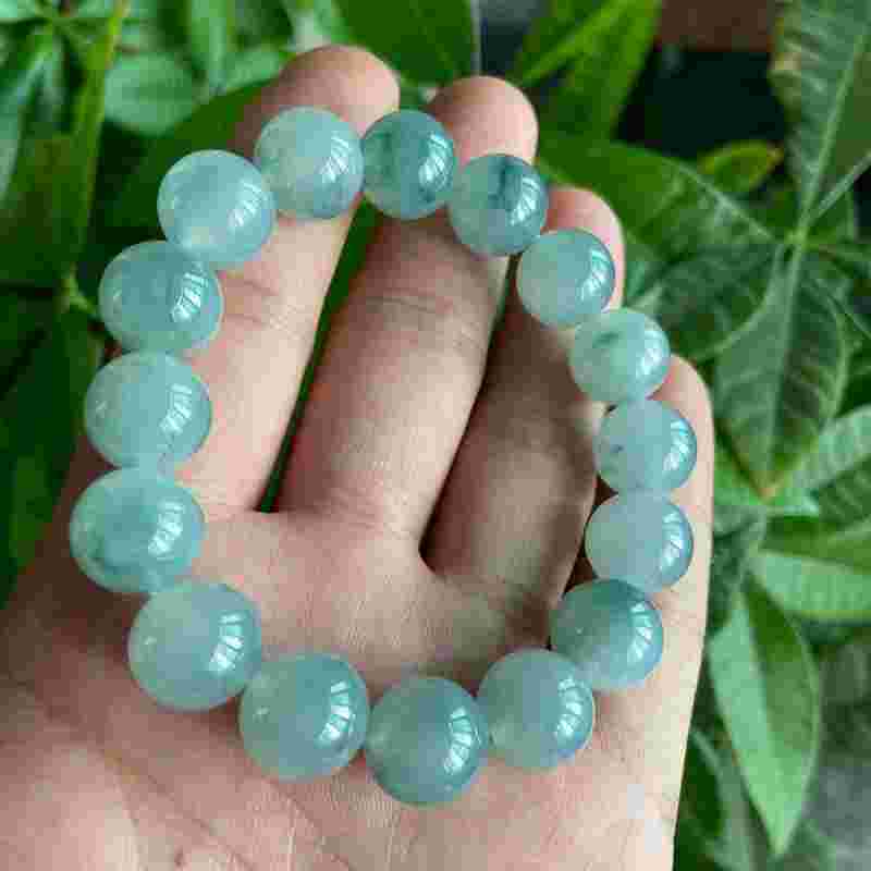 翡翠a货啥意思翡翠a货啥意思多少钱-第1张图片-翡翠网 翡翠a货啥意思翡翠a货啥意思多少钱-第1张图片-翡翠网