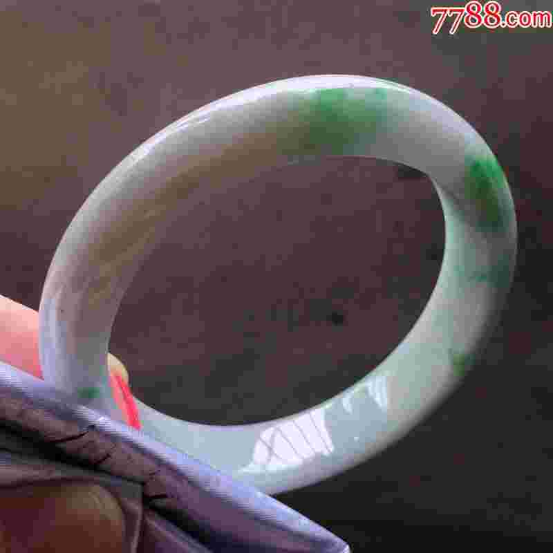 翡翠玉镯专卖店,翡翠玉镯批发市场-第2张图片-翡翠网 翡翠玉镯专卖店,翡翠玉镯批发市场-第2张图片-翡翠网