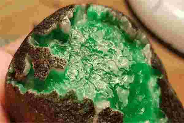 北京哪里回收翡翠原石最多北京哪里回收翡翠原石-第1张图片-翡翠网 北京哪里回收翡翠原石最多北京哪里回收翡翠原石-第1张图片-翡翠网