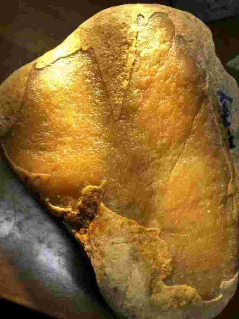 鸡油黄翡翠原石价格及图片,鸡油黄翡翠原石价格-第2张图片-翡翠网 鸡油黄翡翠原石价格及图片,鸡油黄翡翠原石价格-第2张图片-翡翠网