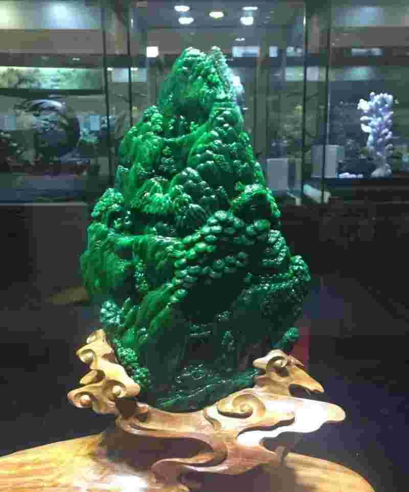 瑞丽翡翠,瑞丽翡翠原石直播诈骗案-第2张图片-翡翠网 瑞丽翡翠,瑞丽翡翠原石直播诈骗案-第2张图片-翡翠网