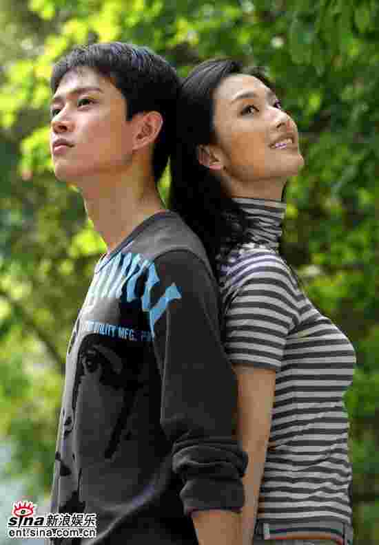 电视剧金耳环第一集视频电视剧金耳环杨阿姨-第1张图片-翡翠网