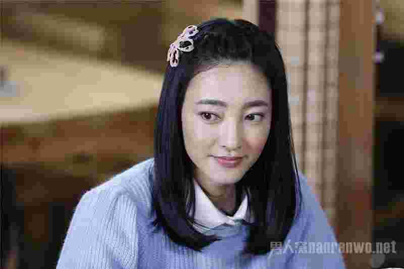 电视剧金耳环第一集视频电视剧金耳环杨阿姨-第2张图片-翡翠网