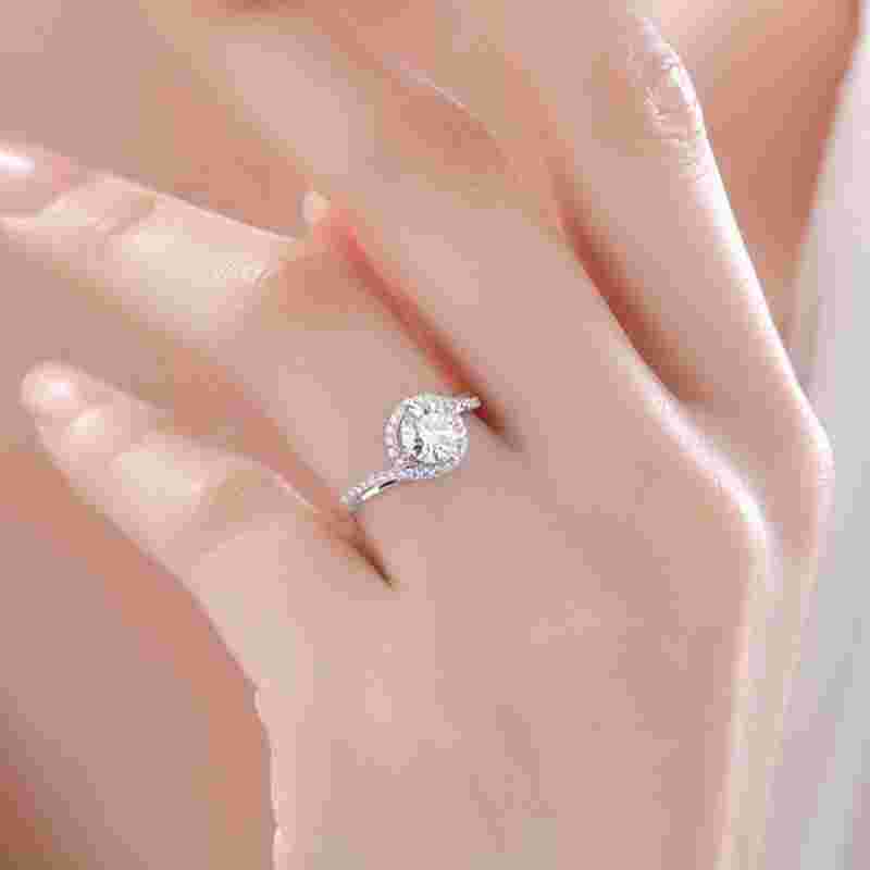 求婚戒指和结婚戒指是同一个吗的简单介绍-第2张图片-翡翠网