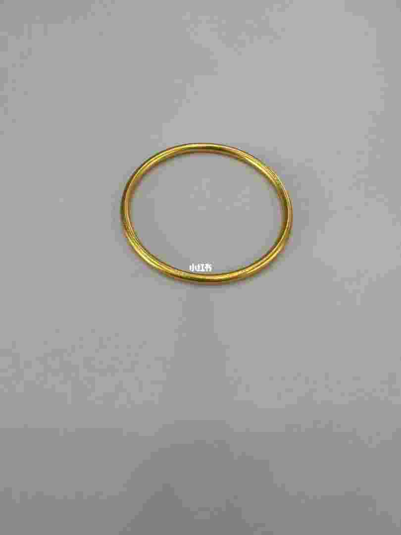 40克实心金手镯有多细,实心金手镯40克大吗-第1张图片-翡翠网