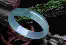 宋小强翡翠知识宋小强大连小伙原型-第2张图片-翡翠网