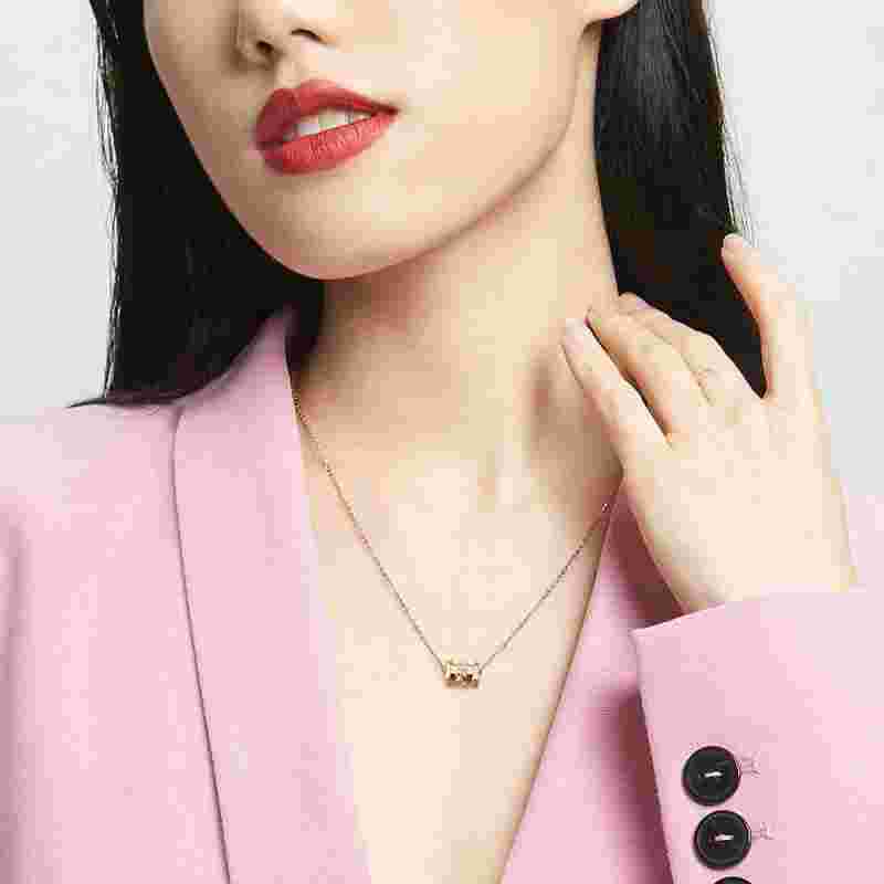 2022中国钻石品牌排行榜前十名有哪些,2022中国钻石品牌排行榜前十名-第2张图片-翡翠网 2022中国钻石品牌排行榜前十名有哪些,2022中国钻石品牌排行榜前十名-第2张图片-翡翠网