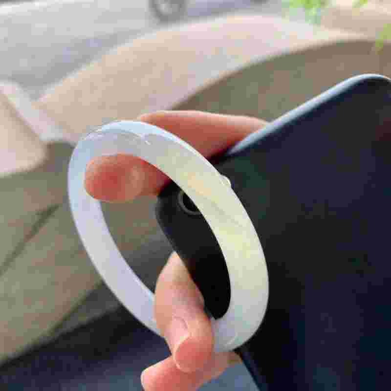 翡翠手镯在哪里有批发市场价格,翡翠手镯在哪里有批发市场价格便宜的-第1张图片-翡翠网