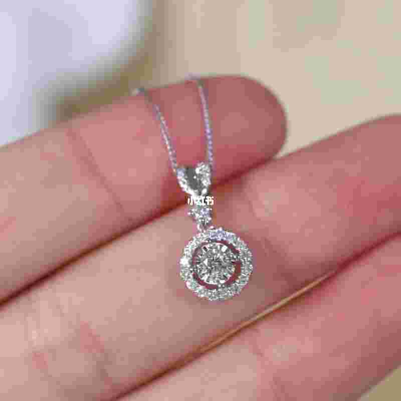 18k金吊坠多少钱,18k金吊坠多少钱一个-第2张图片-翡翠网