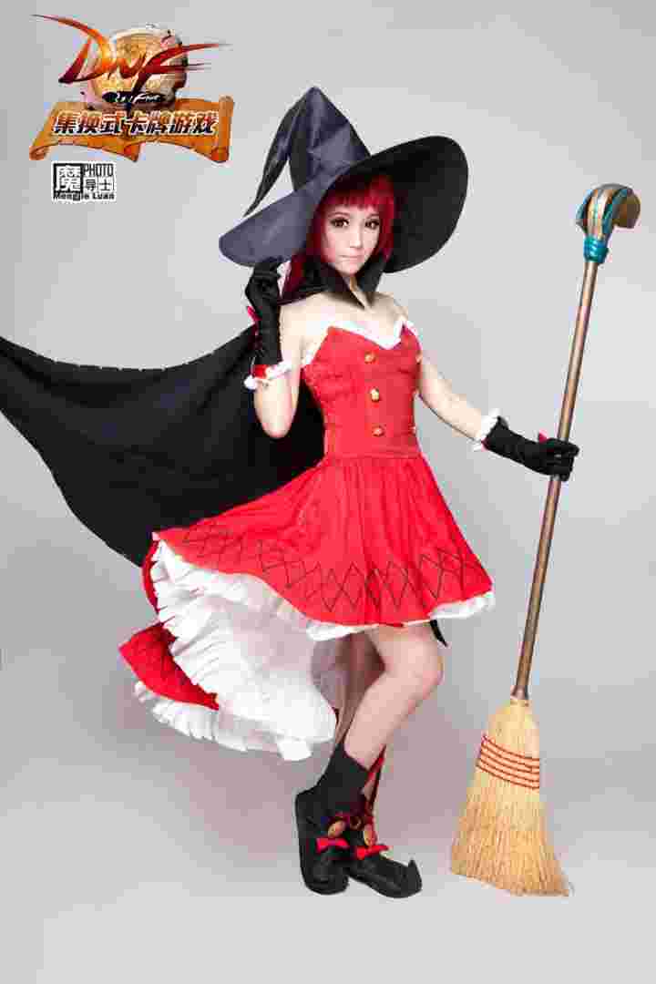 魔法女巫游戏魔法女巫-第1张图片-翡翠网