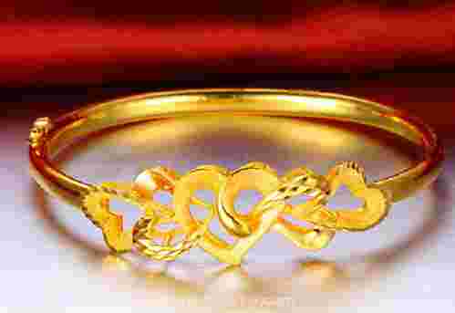 黄金戒指多少钱一克古法黄金戒指多少钱一克-第1张图片-翡翠网
