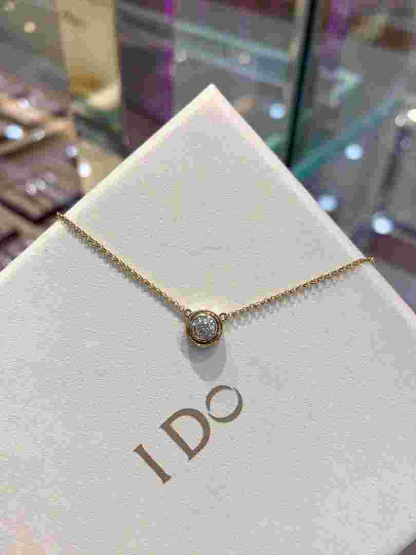 ido钻石手表官网旗舰店ido钻表是真钻吗-第2张图片-翡翠网