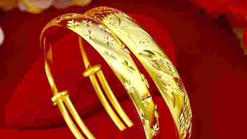 2023年6月金价大跌老凤祥还是中国黄金好-第2张图片-翡翠网 2023年6月金价大跌老凤祥还是中国黄金好-第2张图片-翡翠网