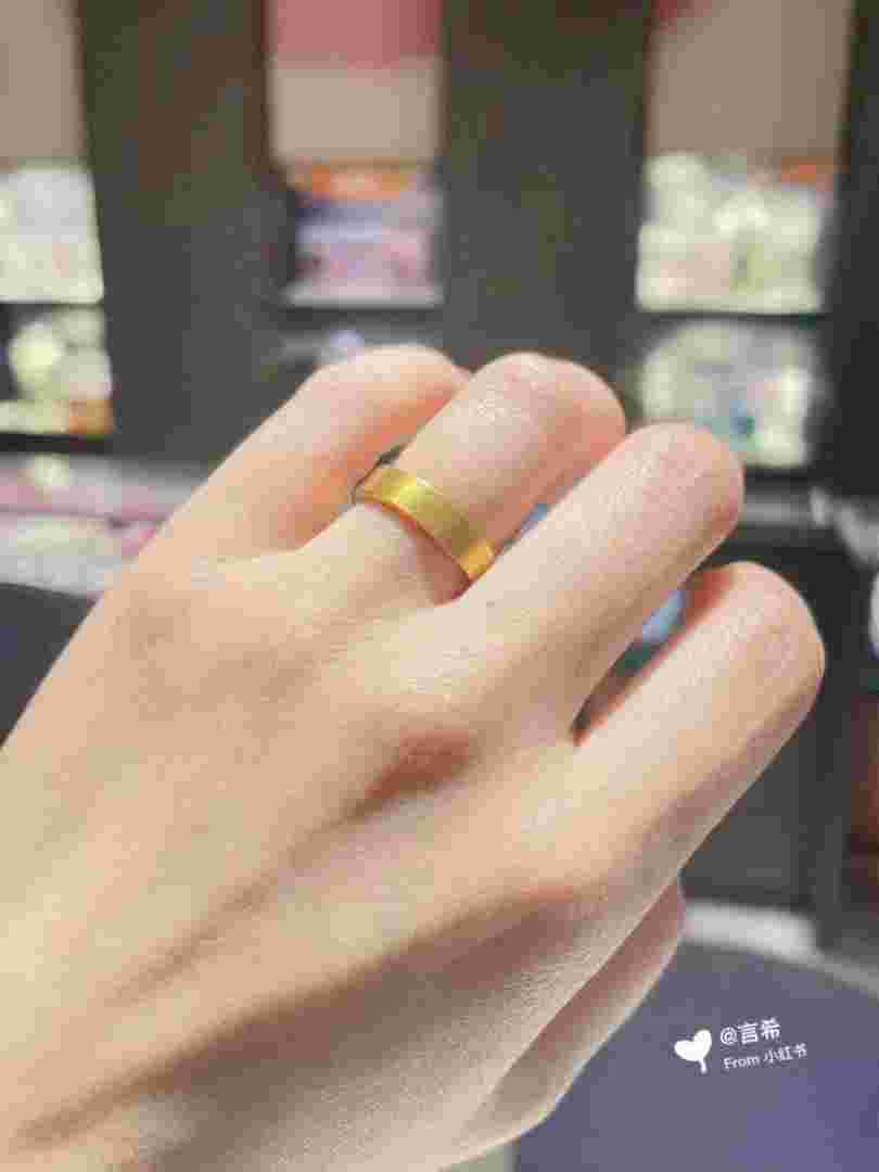 2克的黄金戒指有多大尺寸,2克的黄金戒指有多大-第2张图片-翡翠网 2克的黄金戒指有多大尺寸,2克的黄金戒指有多大-第2张图片-翡翠网