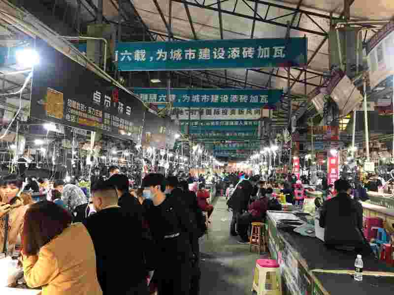 瑞丽翡翠批发市场现状瑞丽翡翠批发市场-第2张图片-翡翠网 瑞丽翡翠批发市场现状瑞丽翡翠批发市场-第2张图片-翡翠网