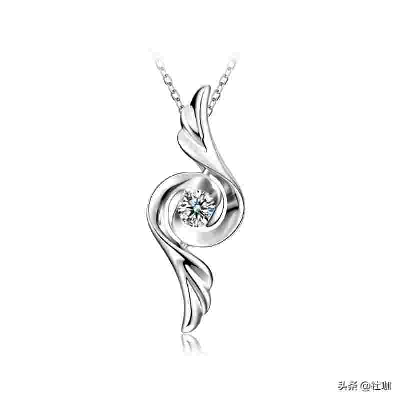 中国金银饰品牌前十名,全国珠宝品牌前十名-第2张图片-翡翠网 中国金银饰品牌前十名,全国珠宝品牌前十名-第2张图片-翡翠网