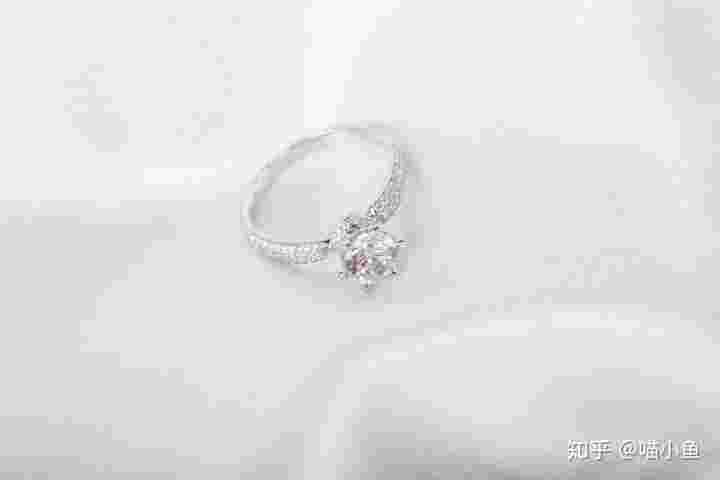 钻石品牌排行榜前十名世界排第几,钻石品牌排行榜前十名世界-第2张图片-翡翠网