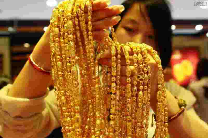 黄金价格一克多少钱2022走势图黄金价格一克多少钱-第1张图片-翡翠网