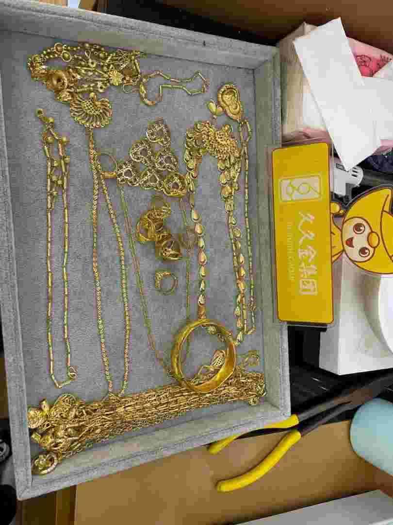 正规黄金回收公司黄金回收正规店有哪些-第2张图片-翡翠网