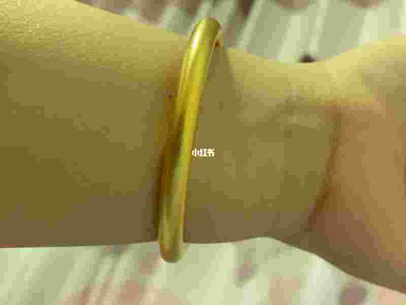 去老凤祥买金手镯注意我在老凤祥买的黄金手镯-第1张图片-翡翠网