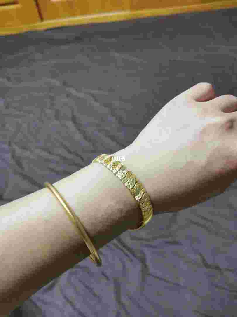 黄金手镯多少钱一克现在周大福黄金手镯多少钱一克现在-第2张图片-翡翠网