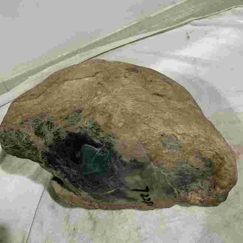 木那翡翠原石木那翡翠原石视频-第1张图片-翡翠网