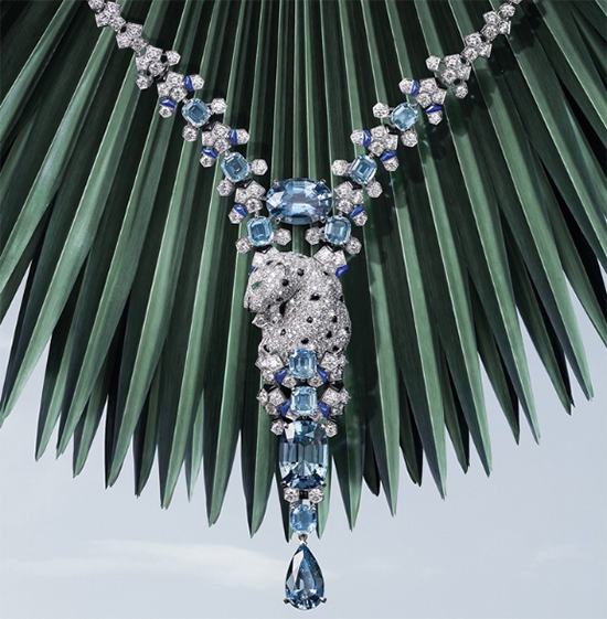 Cartier 卡地亚 Panthère Givrée 海蓝宝石白金项链 延续猎豹主题-第2张图片-翡翠网 Cartier 卡地亚 Panthère Givrée 海蓝宝石白金项链 延续猎豹主题-第2张图片-翡翠网