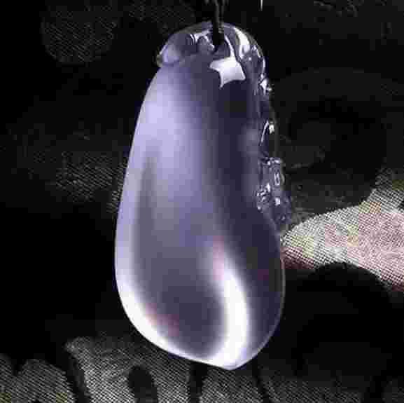 翡翠的种类和特点翡翠的种类-第2张图片-翡翠网 翡翠的种类和特点翡翠的种类-第2张图片-翡翠网