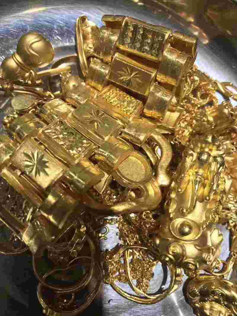 黄金回收多少钱一克2023,黄金首饰回收去哪里最划算-第1张图片-翡翠网 黄金回收多少钱一克2023,黄金首饰回收去哪里最划算-第1张图片-翡翠网