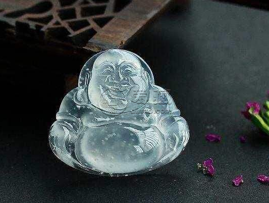 怎样分辨翡翠的好坏翡翠怎么分好坏-第1张图片-翡翠网 怎样分辨翡翠的好坏翡翠怎么分好坏-第1张图片-翡翠网