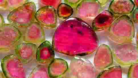 翡翠西瓜翡翠西瓜和翡翠白菜现在在哪里-第1张图片-翡翠网