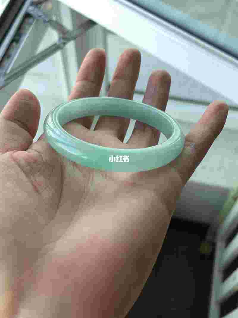 翡翠b货手镯可以划玻璃吗的简单介绍-第2张图片-翡翠网 翡翠b货手镯可以划玻璃吗的简单介绍-第2张图片-翡翠网