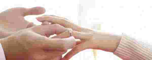 钻戒的保养和注意事项,钻戒怎么保养比较好-第1张图片-翡翠网 钻戒的保养和注意事项,钻戒怎么保养比较好-第1张图片-翡翠网