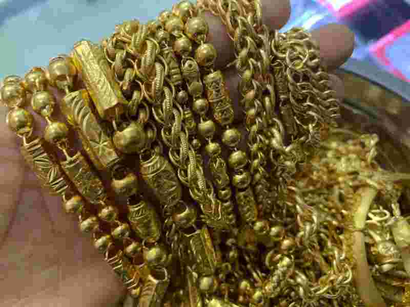 40克黄金首饰卖掉能值多少钱,40克黄金回收大概多少钱-第2张图片-翡翠网 40克黄金首饰卖掉能值多少钱,40克黄金回收大概多少钱-第2张图片-翡翠网