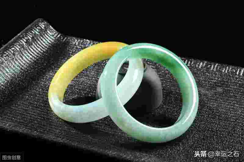 捡的翡翠手镯有什么讲究嘛捡的翡翠手镯有什么讲究-第1张图片-翡翠网 捡的翡翠手镯有什么讲究嘛捡的翡翠手镯有什么讲究-第1张图片-翡翠网