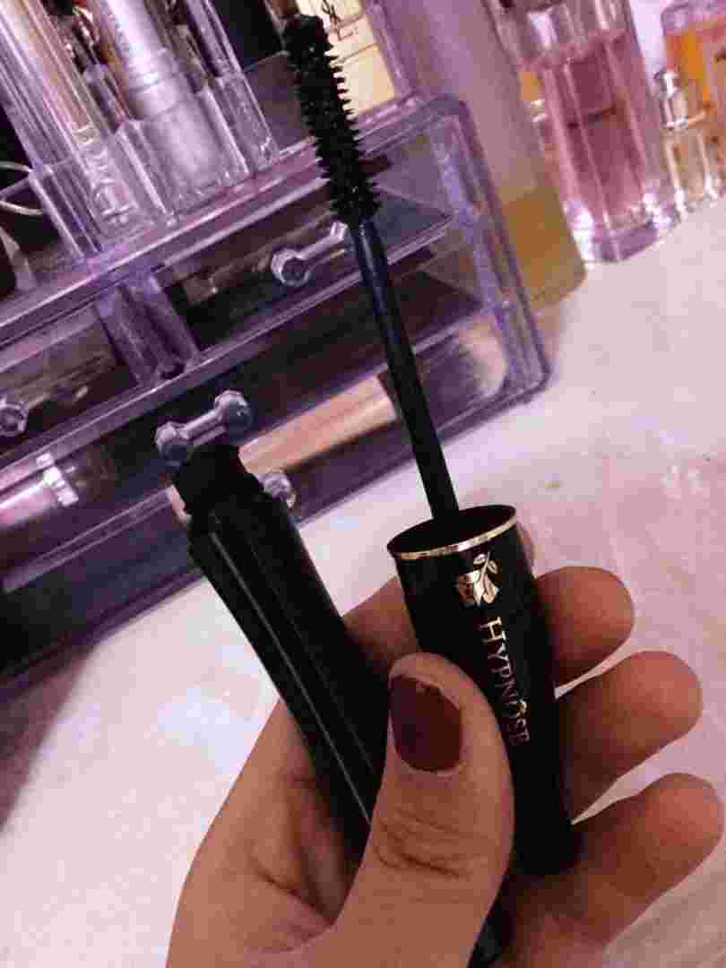 兰蔻的睫毛膏保质期兰蔻的睫毛膏-第1张图片-翡翠网 兰蔻的睫毛膏保质期兰蔻的睫毛膏-第1张图片-翡翠网