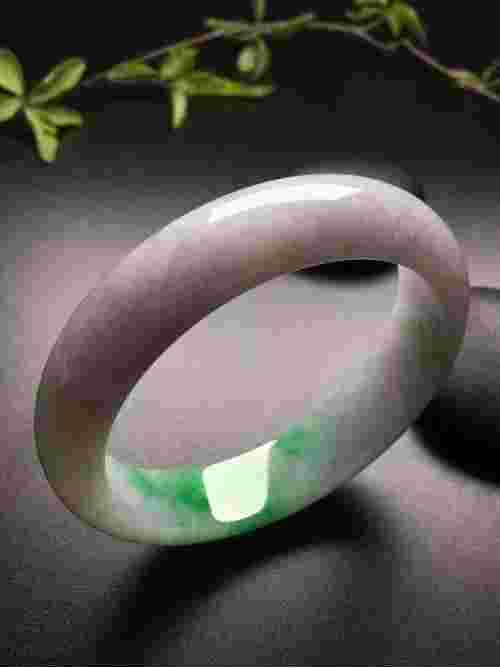 怎么鉴别翡翠a还是b,怎么鉴别翡翠-第1张图片-翡翠网