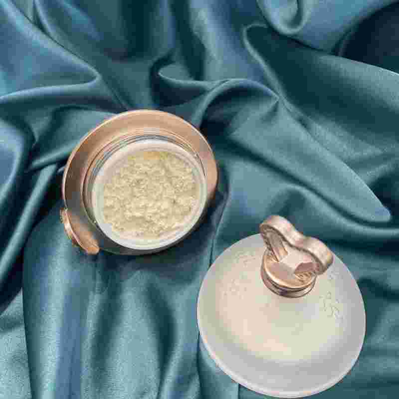 神仙贵妇膏神仙贵妇膏真的有那么好的效果吗-第2张图片-翡翠网 神仙贵妇膏神仙贵妇膏真的有那么好的效果吗-第2张图片-翡翠网